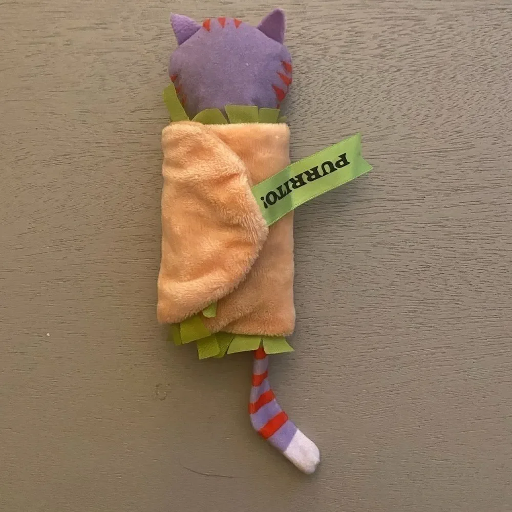 Pet Toy 2 Piece Burrito And Cat Play Toy